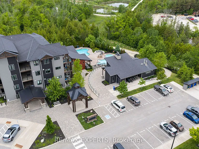 12 Beausoleil Ln #201 — Photo 34