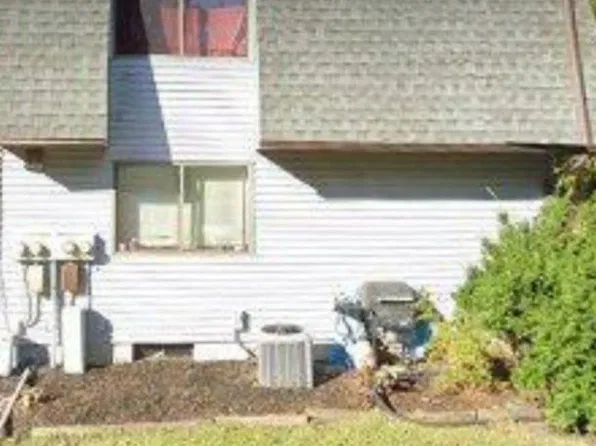 10 Boro Cmns, Glassboro, NJ 08028