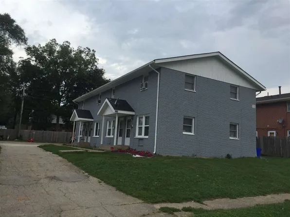 3228 Sablewood Dr, Rockford, IL 61101