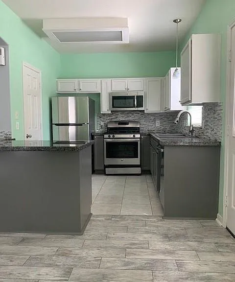 6018 Yorktown Meadow Ln — Photo 7