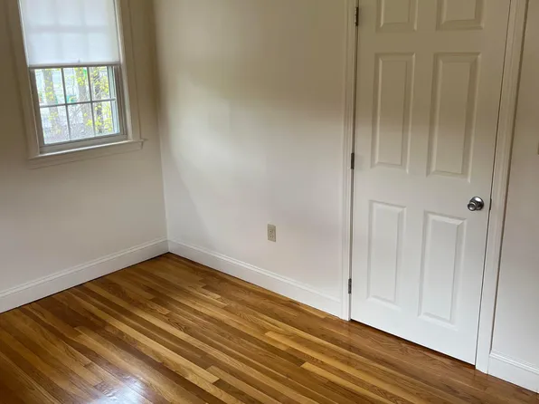 (undisclosed Address), Walpole, MA 02081