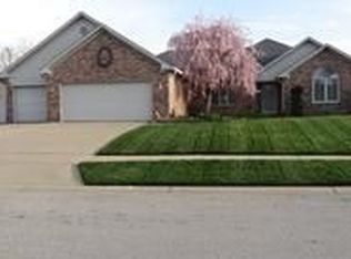 935 Texarkana Dr, Indianapolis, IN