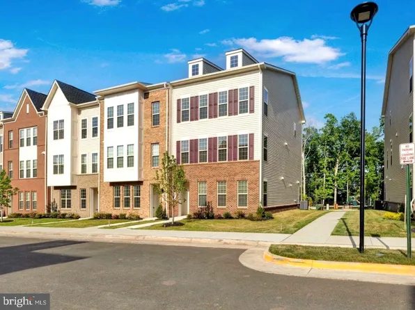 1627 Field Sparrow Ter, Leesburg, VA 20176