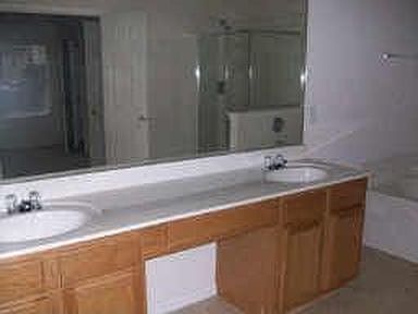 2nd image of 404 Creek Point Ln