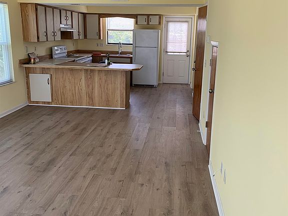 3rd image of 3119A Coastal Hwy
