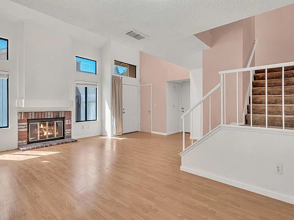 5th image of 2419 Seamist Dr