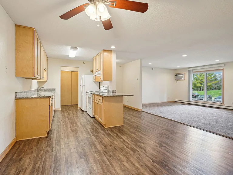 Park Place Apartments in Burnsville — Photo 52