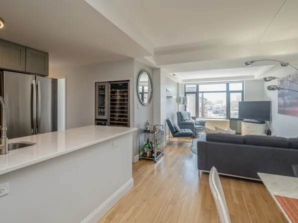 3536 Cambridge Avenue image 1 of 12