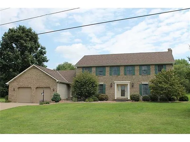 140 Lipinwood Dr photo 1