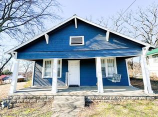 311 Fayetteville St, Van Buren, AR 72956