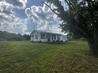 51 Mockerson Rd, Leoma, TN 38468