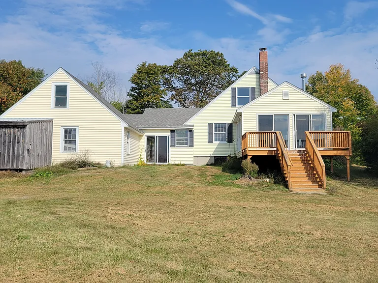 118 Meaderboro Rd — Photo 4