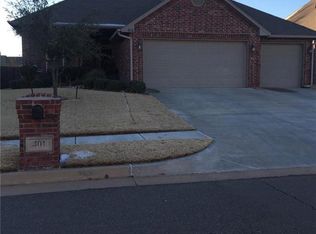 401 E Kimberly Dr, Edmond, OK 73003