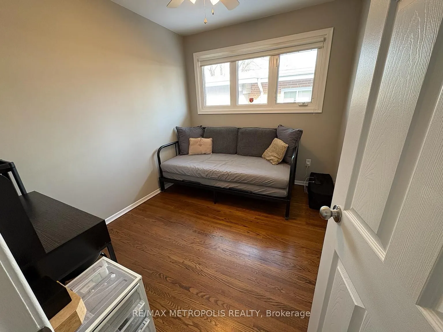 3 bed, $3,500 — Photo 3