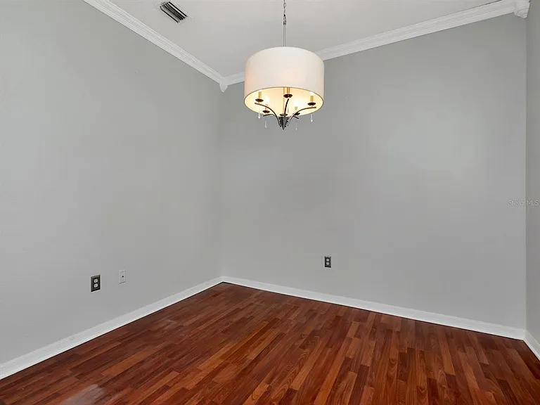 34902 Teeview Ln — Photo 8