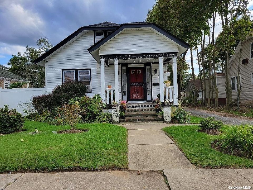 1st image of 136 E Clinton Avenue