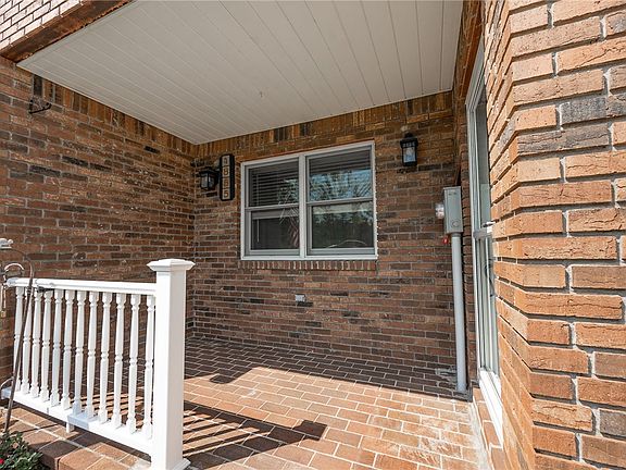 4th image of 4855 Lucerne Rd