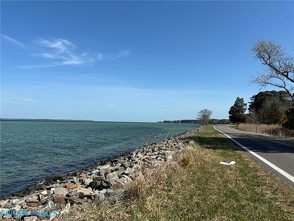 5th image of 1 N Bay Haven Rd