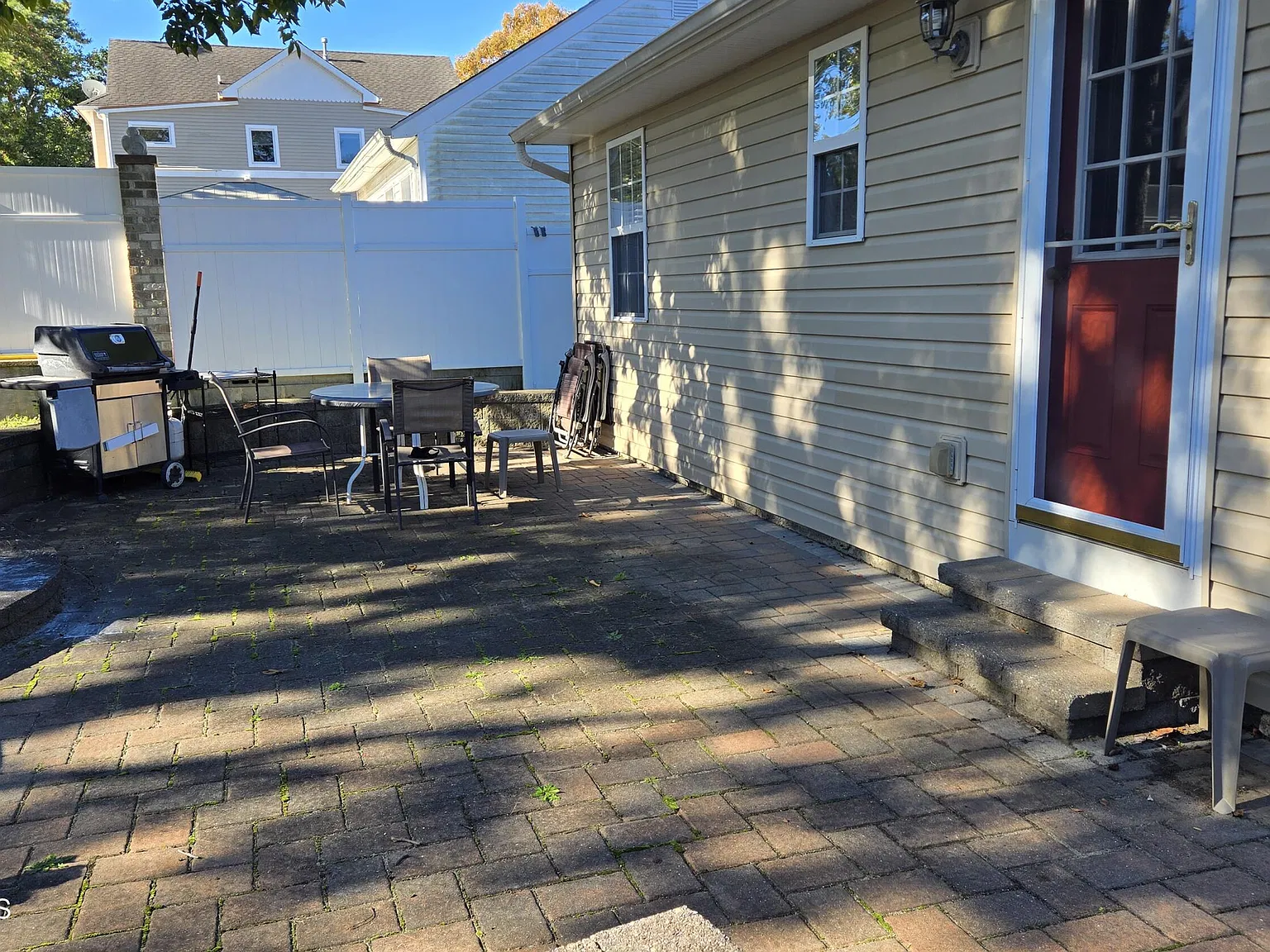 2 bed, 520 sqft, $2,000 — Photo 3