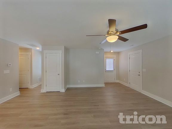 3rd image of 417 Brookfield Dr