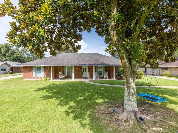 6612 Lindseyneal Dr, Greenwell Springs, LA 70739