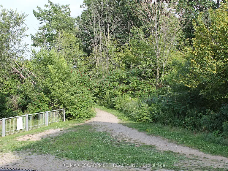 35 Southshore Cres #316 — Photo 49