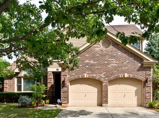 44 Chestnut Ter, Buffalo Grove, IL 60089