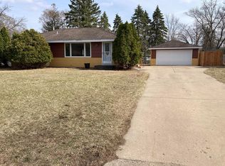2700 112th Ave NW, Coon Rapids, MN 55433
