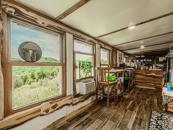 4th image of 1563 Raven Hill Rd