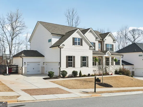 218 Carmichael Dr, Canton, GA 30115