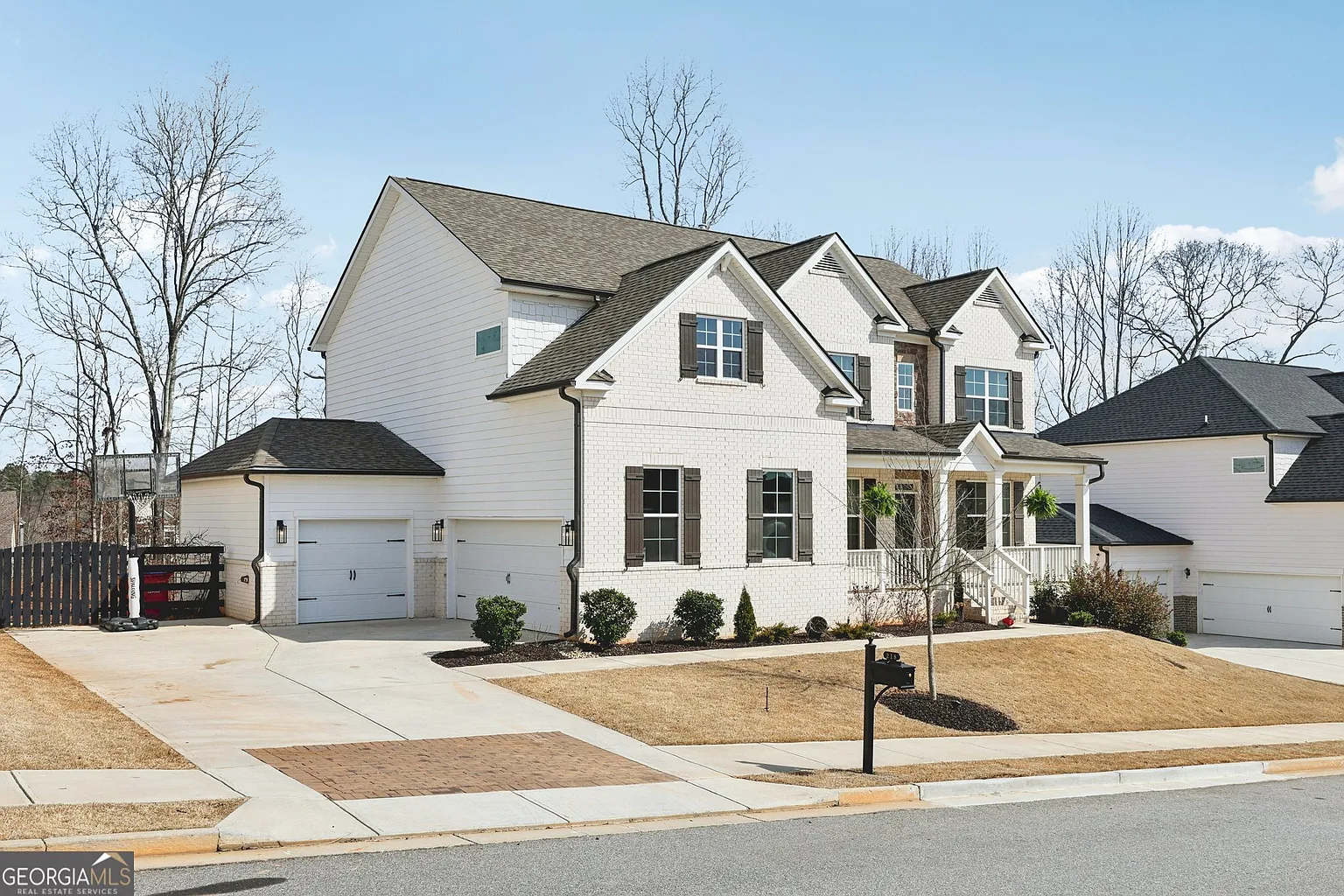 218 Carmichael Dr photo 1
