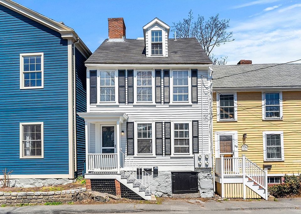1st image of 31 Mugford St