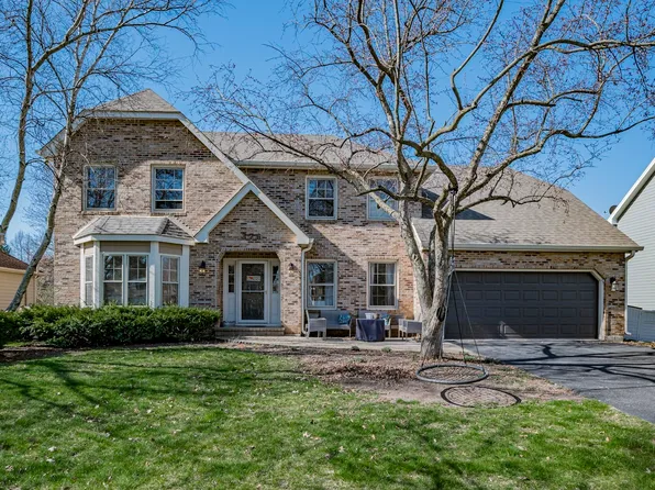 376 Gateshead Dr, Naperville, IL 60565