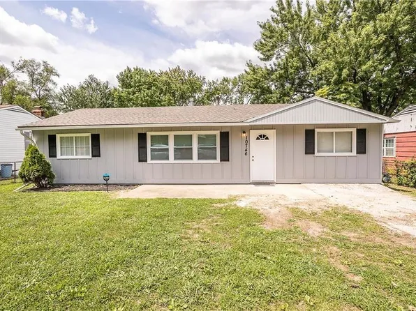 10746 Cambridge Ave, Kansas City, MO 64134