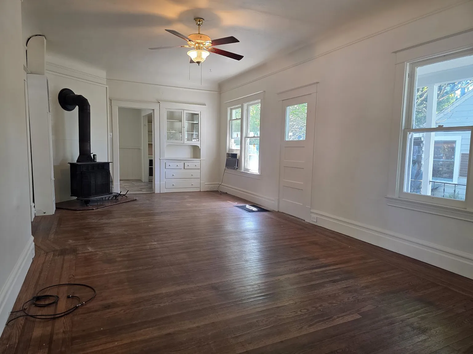 111 Junior Street - MH — Photo 2