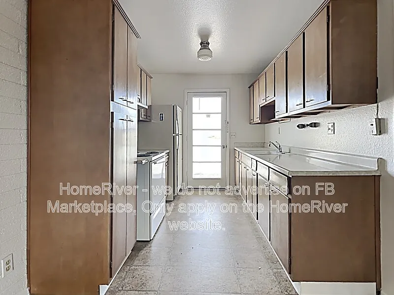 1 bed, 1.0 bath, 650 sqft, $850 — Photo 4