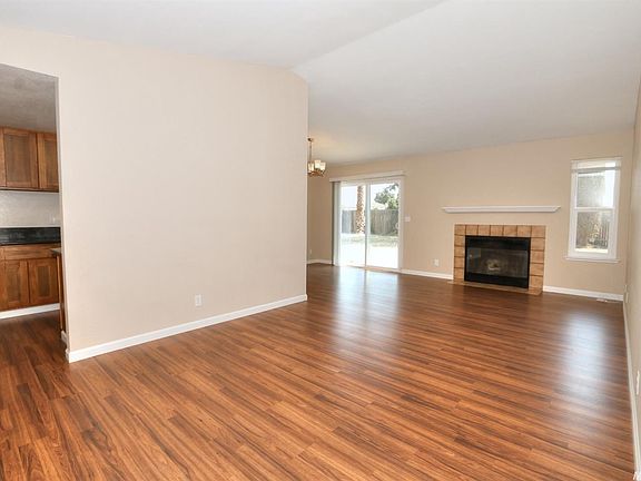 4th image of 6133 Francine Dr