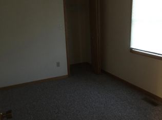 203 3rd St NW, Dayton, IA 50530