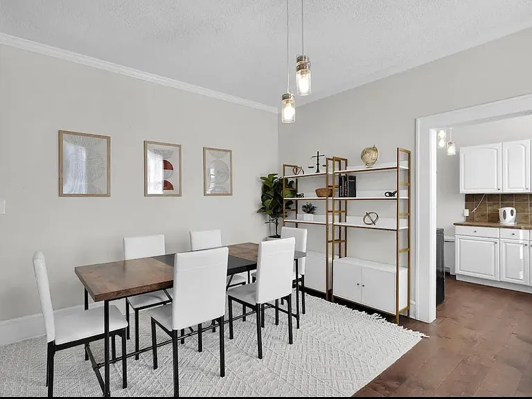 2205 Ernest St — Photo 7