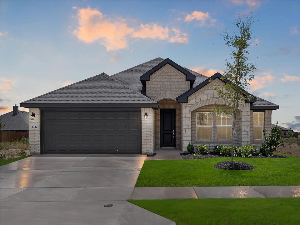 1st image of 4437 Brentfield Dr