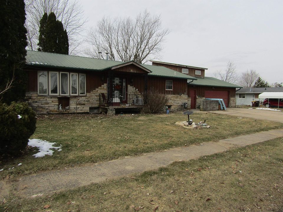 16 S Main St, Andrew, IA 52030 Zillow