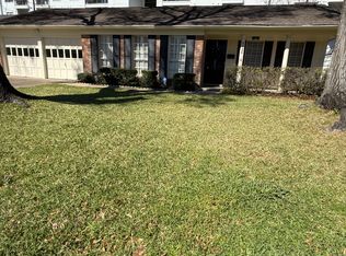 5426 Lincrest Ln, Houston, TX 77056
