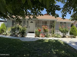 1235 W Ivesbrook St, Lancaster, CA 93534