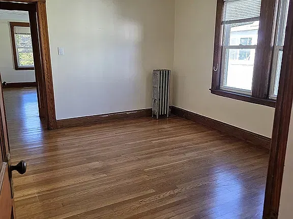 3 bed, 1.5 bath, 1400 sqft, $3,400 — Photo 4