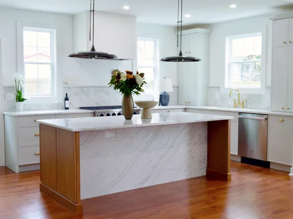 10 Killians St, Charleston, SC 29403