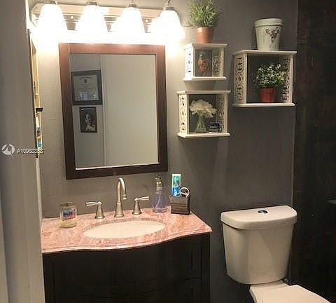 5th image of 8290 Lake Dr APT 312