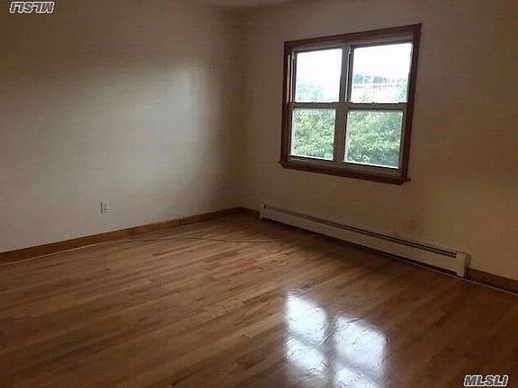 2nd image of 6133 Bell Blvd