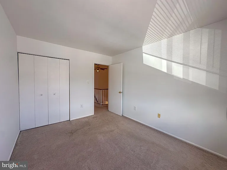 13327 Schwenger Pl — Photo 39