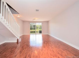 2536 Cordoba Bnd, Fort Lauderdale, FL 33327