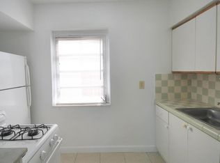 1208 71st St #17, Miami Beach, FL 33141
